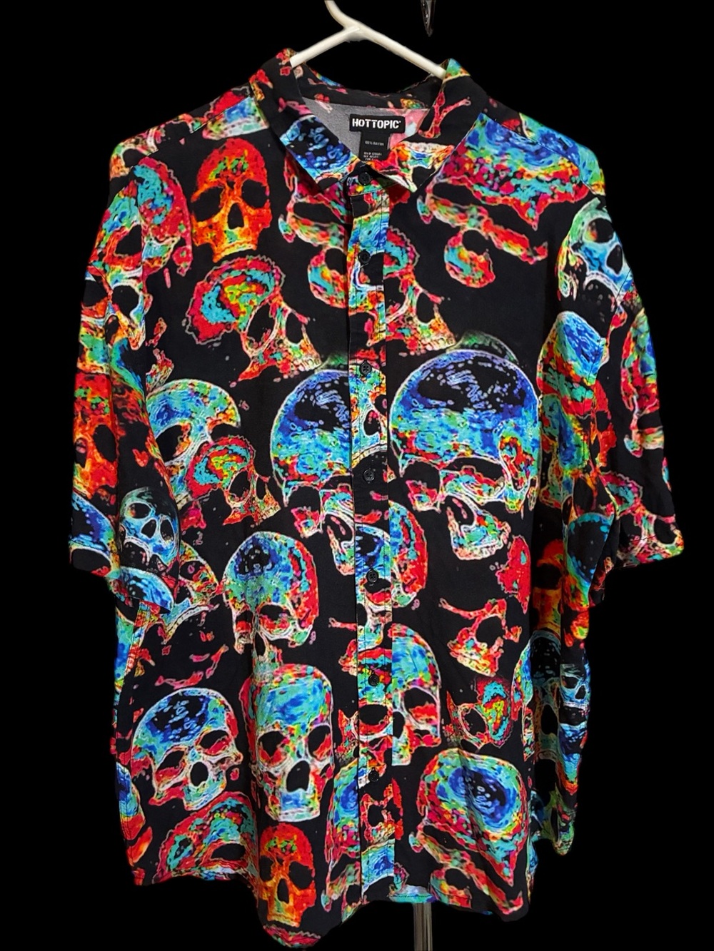 Hot Topic Men’s Black Multicolor Skull Print Button-Up Shirt Size Large